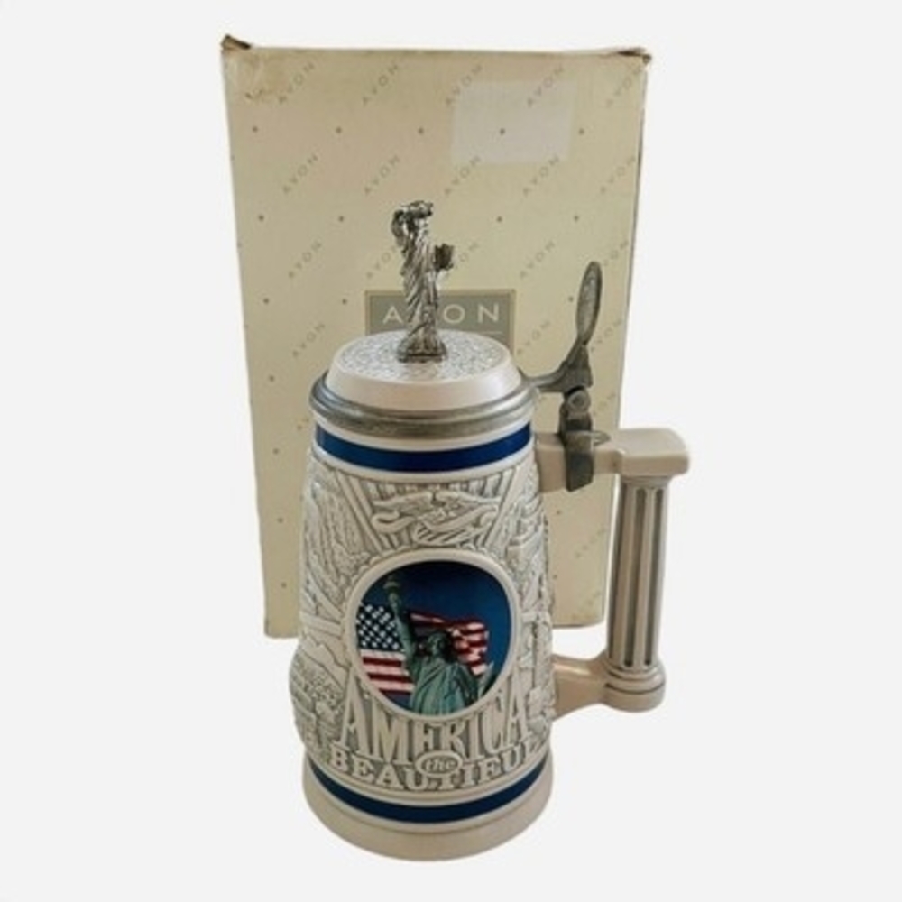 Vintage 2002 AVON America the Beautiful Beer Stein Statue of Liberty Lid Ceramic